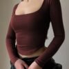 Chic Y2K Solid Square Neck Crop Top Comfy Long Sleeve Tee