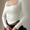 Chic Y2K Solid Square Neck Crop Top Comfy Long Sleeve Tee